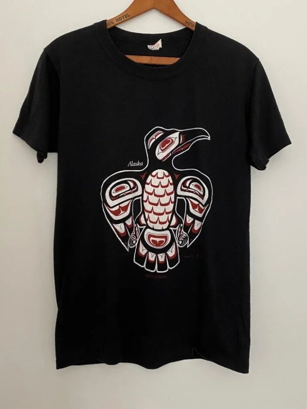 VINTAGE 80S HAIDA RAVEN TSHIRT PACIFIC NORTH WEST NATIVE